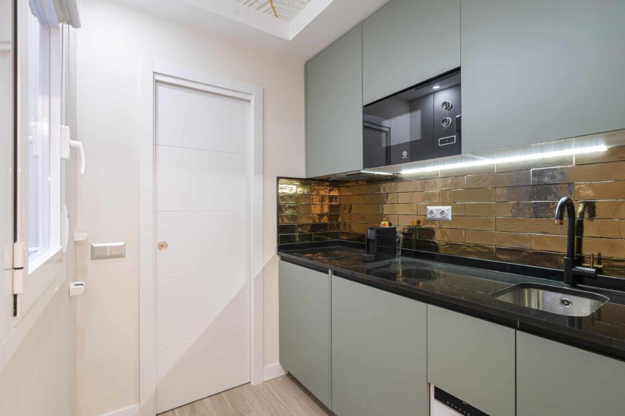 Reformado Decorado Centrico 1 Dormitorio Madrid Exteriér fotografie